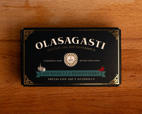 Anchovies San Sebastián style with garlic and chilli